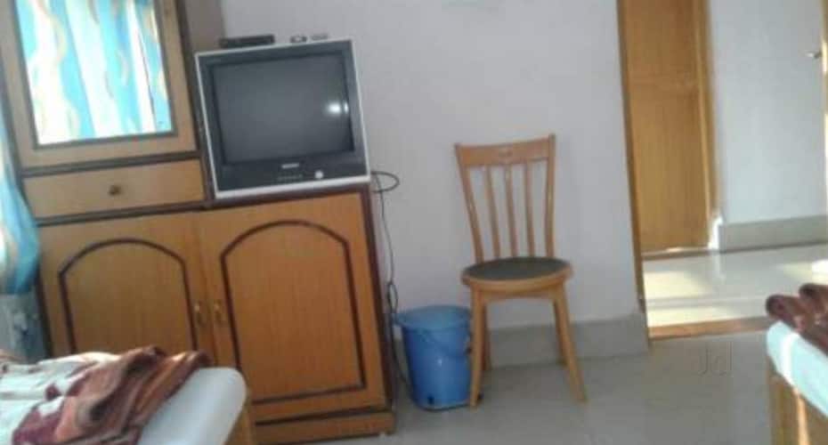 Rudraksha Guest House, Bodhgaya 4